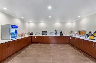 comfort inn and suites