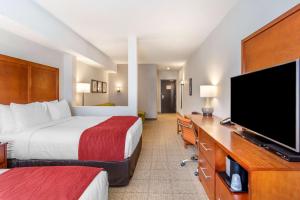 comfort inn and suites