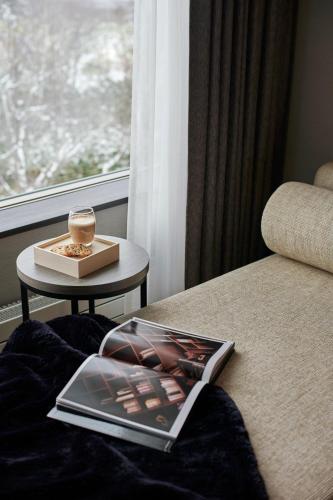 hinode hills niseko village