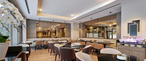 hinode hills niseko village