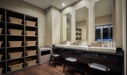 hinode hills niseko village