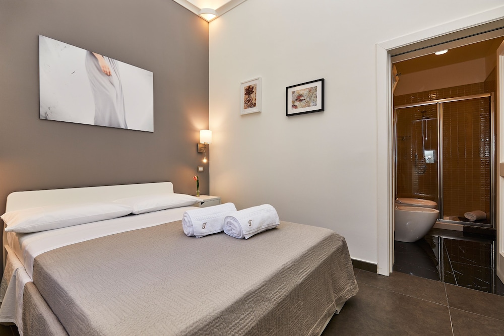 donna teresa guest house