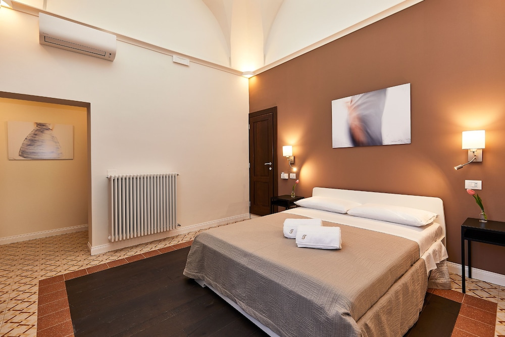 donna teresa guest house