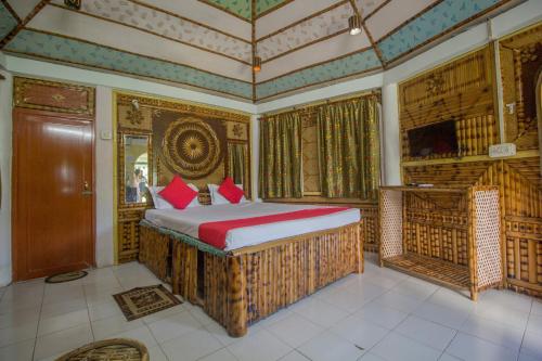 hotel o 46691 jaldapara rhino resort