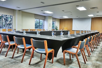 hotel poblado plaza