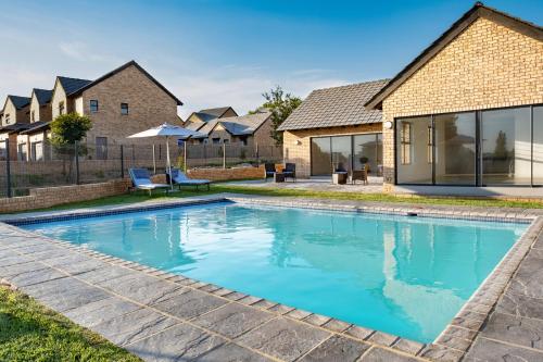 kyalami creek luxury apartments