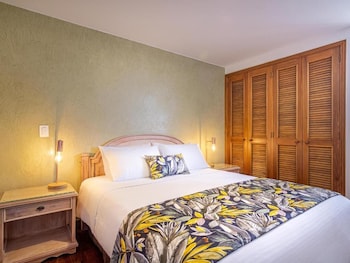 alcazar de oviedo by ee hoteles