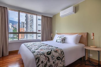 alcazar de oviedo by ee hoteles