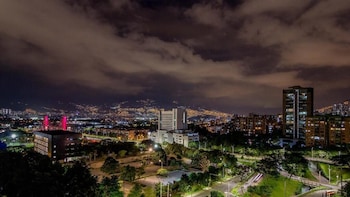 alcazar de oviedo by ee hoteles