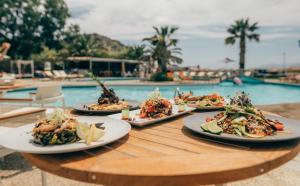 Far Out Village,Chora>>Agios Nikolaos,3 star