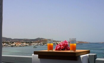 paros