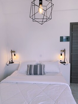 paros