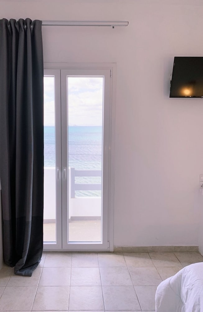 paros