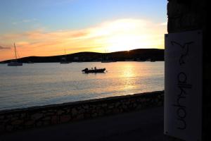 Alkyon Hotel,Paros>>Parikia,3 star