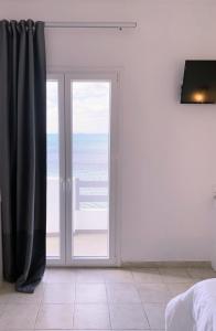 paros
