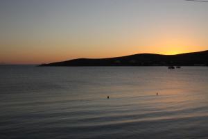 paros