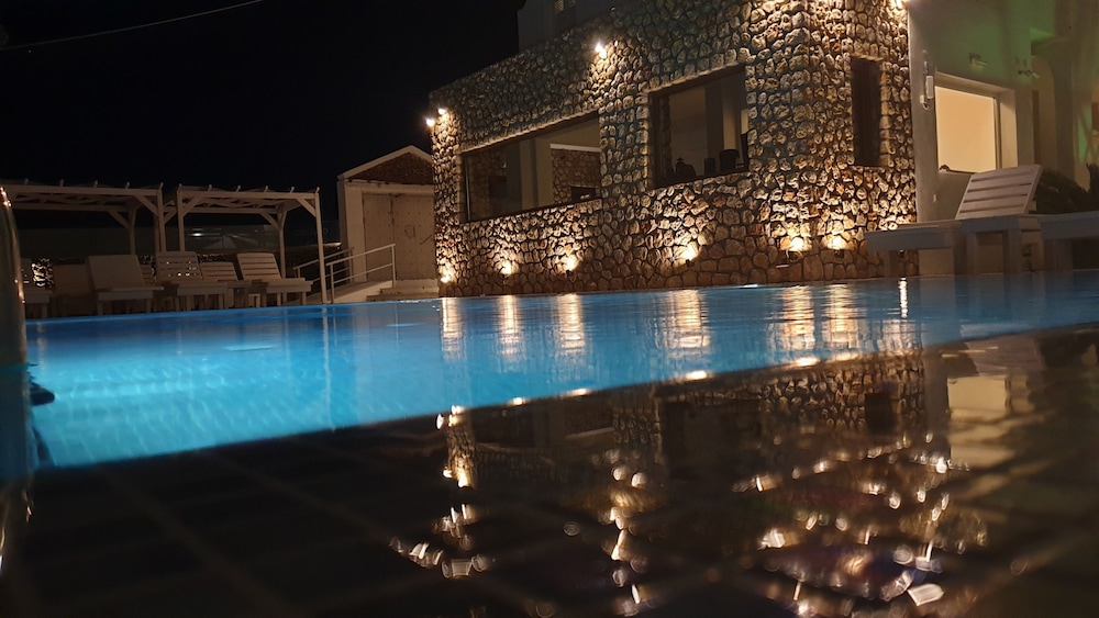 iliada odysseas resort