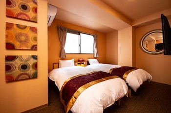 the l a mart hotel kyoto