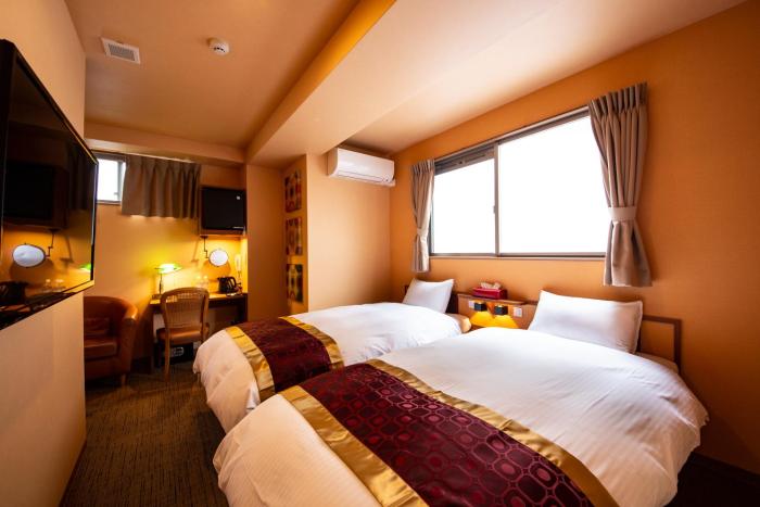 the l a mart hotel kyoto
