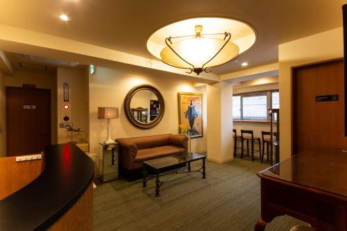 the l a mart hotel kyoto