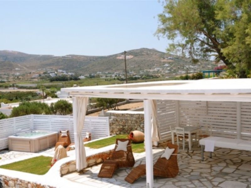 paros