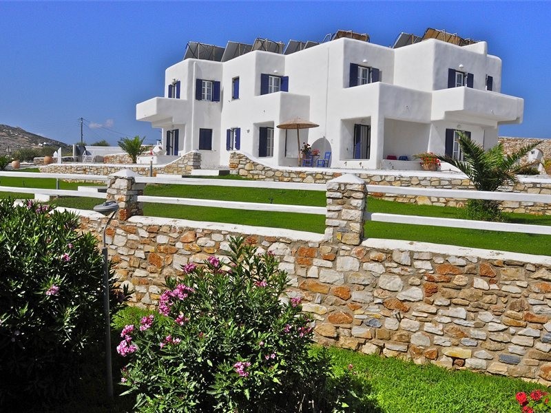 paros