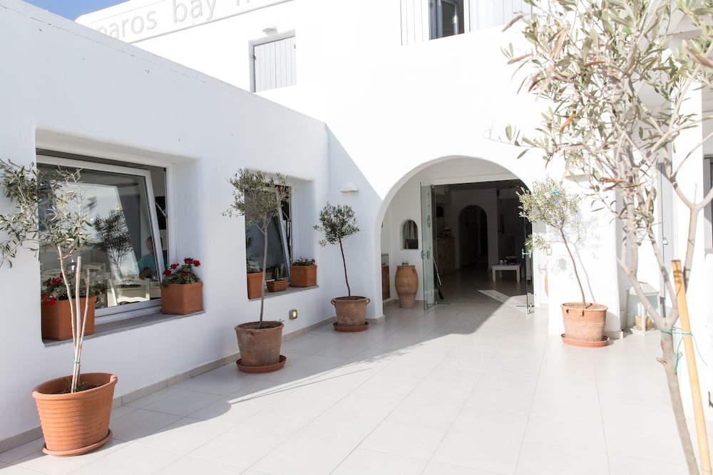 paros