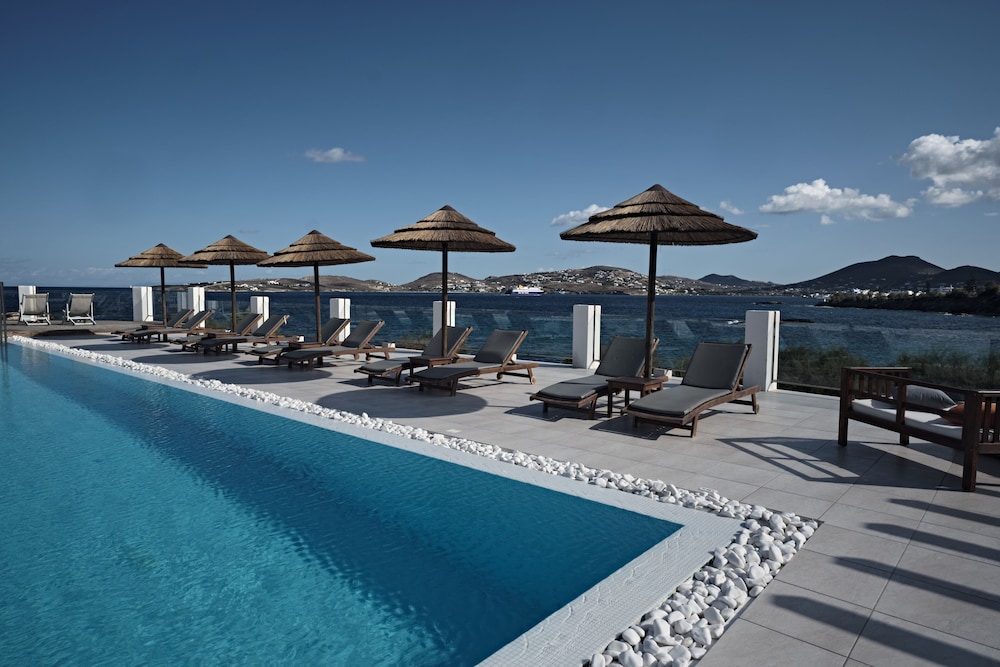 paros bay hotel