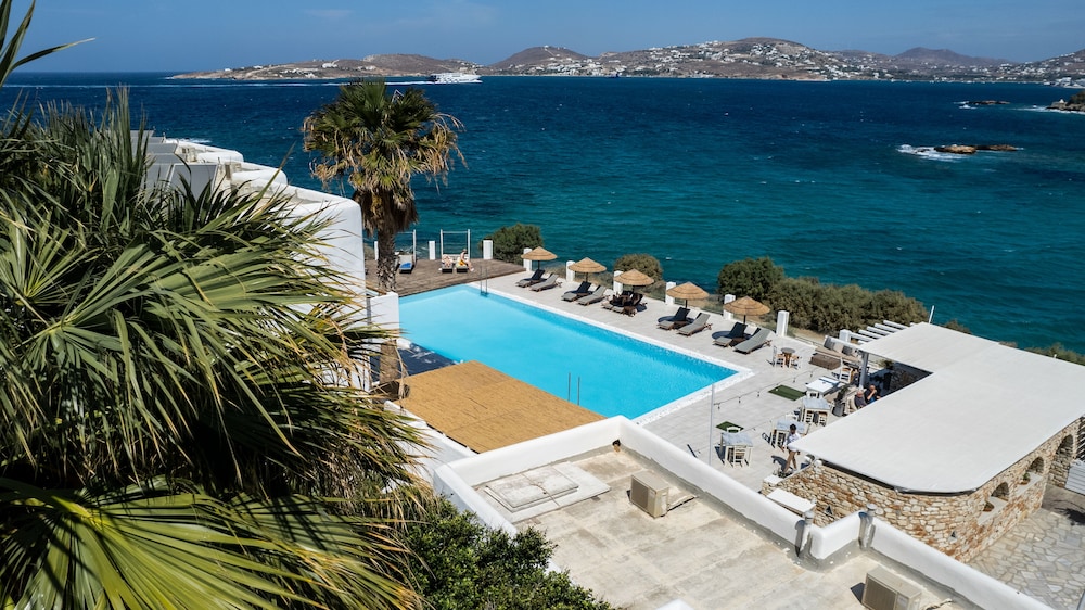 paros bay hotel