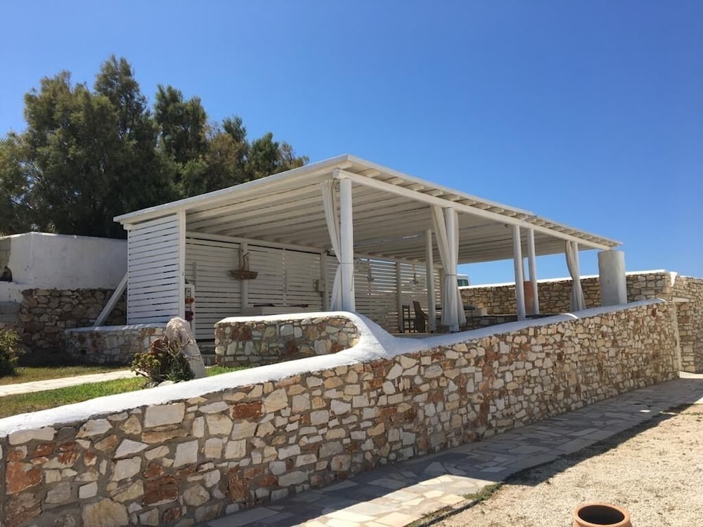 paros bay hotel