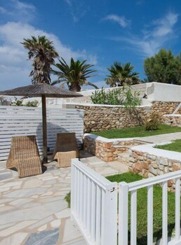 paros bay hotel