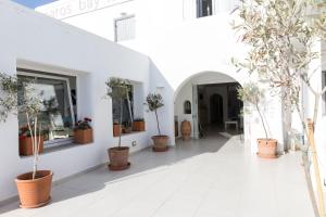 paros bay hotel
