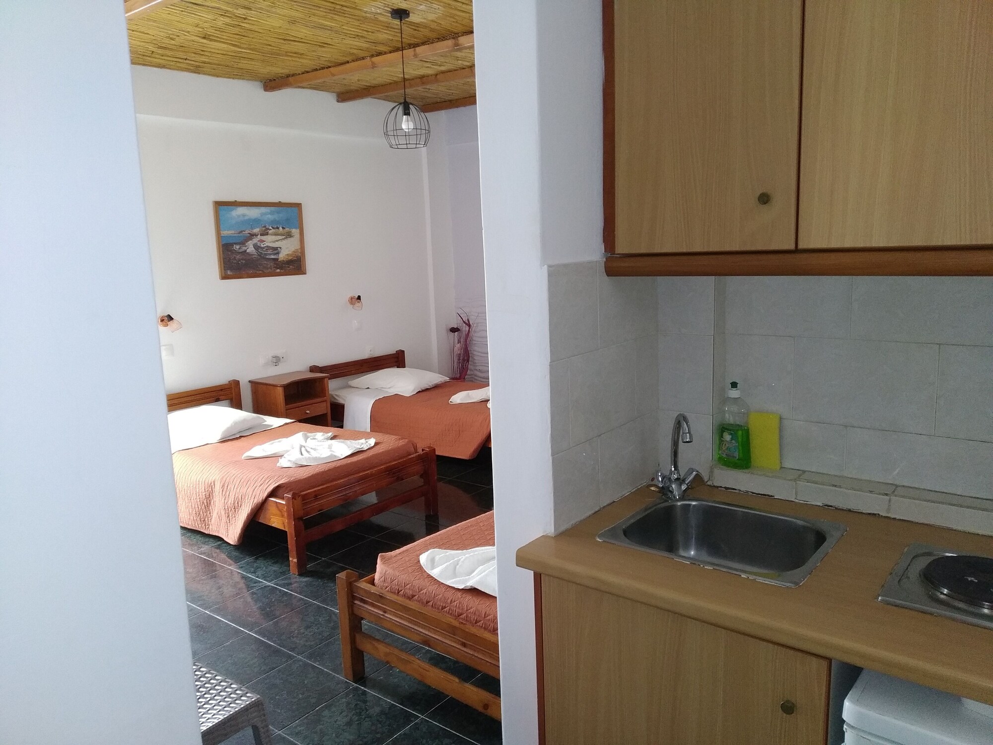 Skala Hotel,Ios>>Agios Nikolaos,2 star