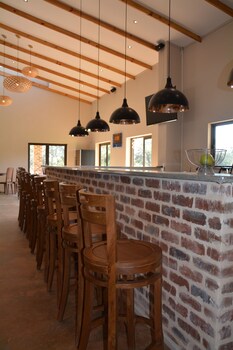 esthers country lodge