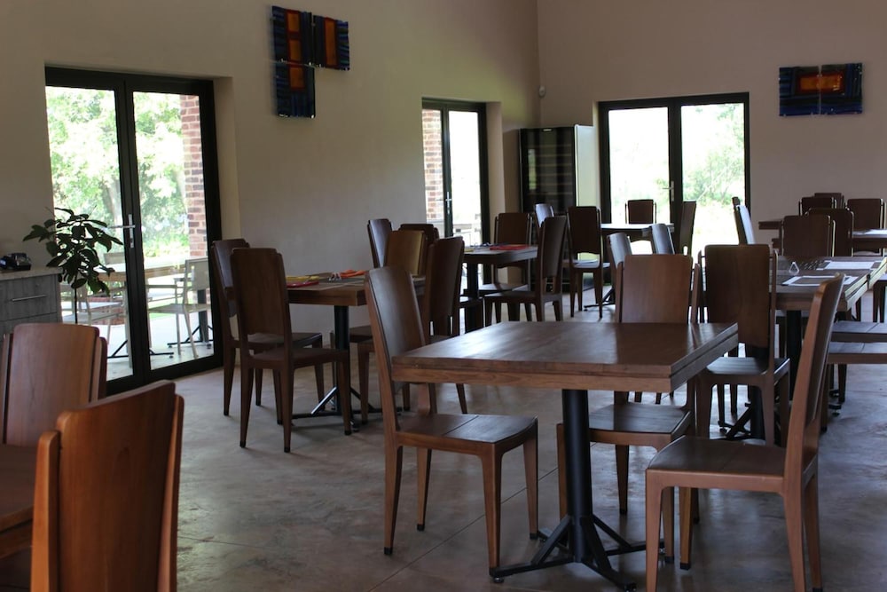 Esther's Country Lodge,Hekpoort>>Hartbeespoort,3 star