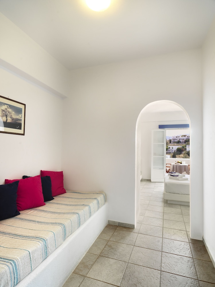 aloni hotel