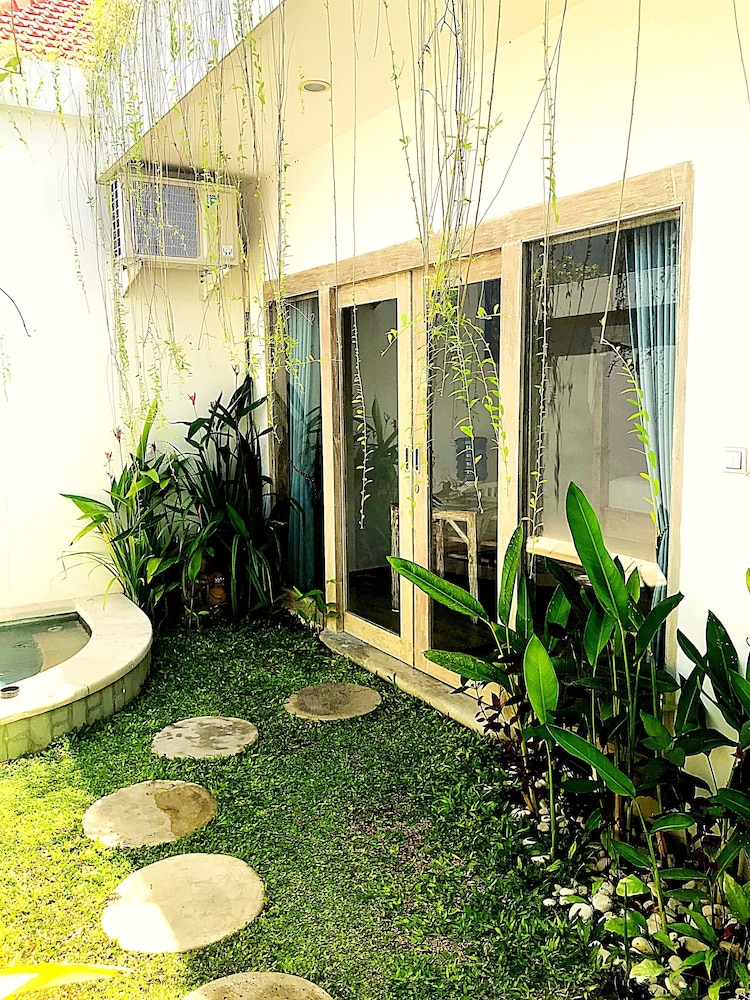pondok karol