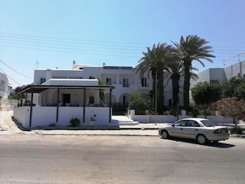 paros