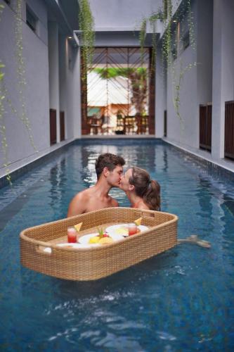 gili kama hotel and villa