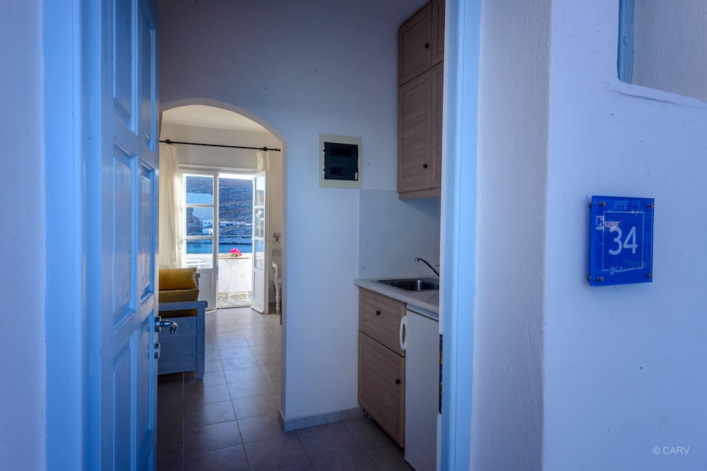 vardia bay studios