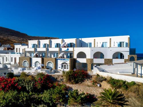 vardia bay studios