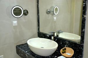 hotel zephyros