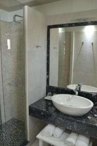 hotel zephyros