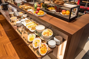 daiwa roynet hotel hakata reisen premier