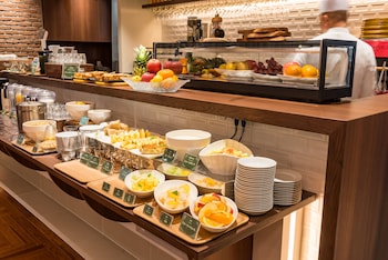 daiwa roynet hotel hakata reisen premier