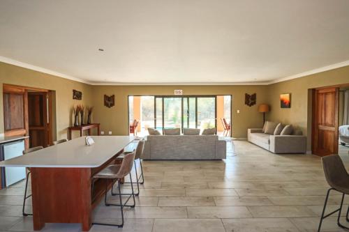 golden impalas bush resort