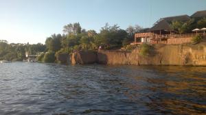 waterfront country lodge