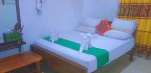 homely guest