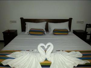 homely guest