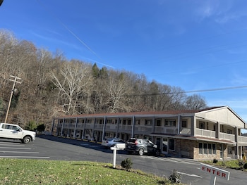 econo lodge jefferson hills hwy 51